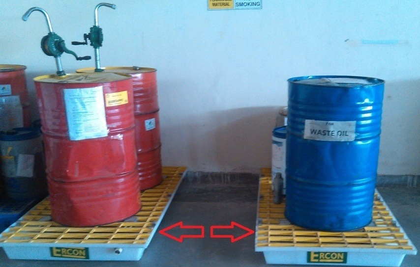 SPILL COTAINMENT TRAY FOR TWO DRUMS