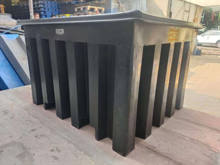 SPILL CONTAINMENT BUND PALLET FOR IBC